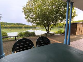 Les pieds dans l'eau - 6