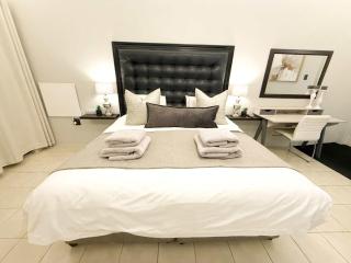 Blanche Guesthouse - 0
