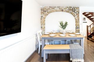 Large 6-BDR House in Cambridge - - 4