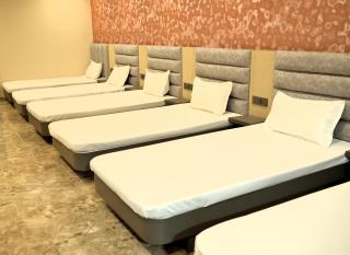 RED RIVERA- a luxe Inn - 1