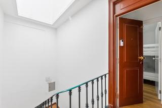 Charming 2-Floor, 6 Beds Apartment in the Heart of Lisbon - 2