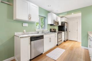 Serene Getaway in Kenmore - 3