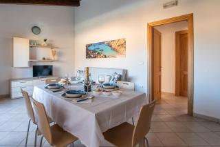 Domu Bonora - Relax among Red Rocks and Pool - Costa Paradiso - 9