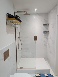 Leeds Arena Luxury Appt - 5