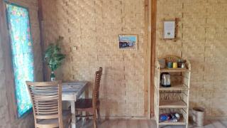 Slow Loris Cabin - 0