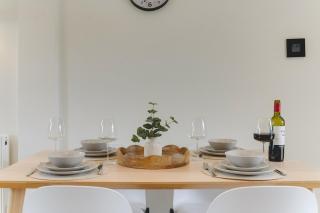 Barefoot & Board Stevenage - Shephall - 6