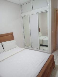 Appartement moderne et confortable proche plages - 1