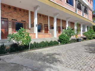 Gondang Sivali Hotel - 1