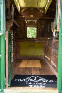Prize fighter wagon - - 5