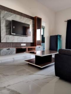 Fully Furnished Cozy 2 & 3 BHK In Ramamurthy Nagar - 7