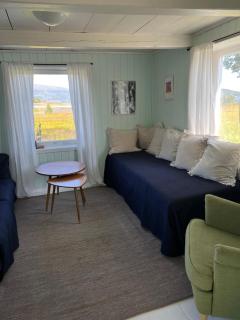 Charming place in Tromsø by the sea. - 4