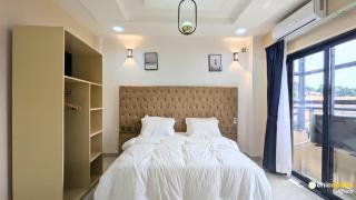 Chic and spacious studio with parking - 3