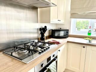 New Five bed house with parking in St leonards - St Leonards - 5