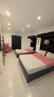 Hostify Hostel - 8