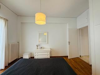 Charming Apartment in Athens next to Metro Station - Atene - 2