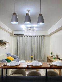Lavender at Shore Residences - 2