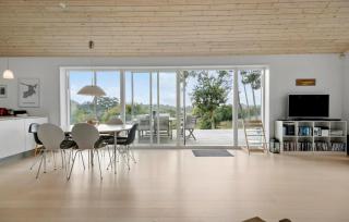 Beautiful Home In Nykøbing Sj With House A Panoramic View - Klint - 9