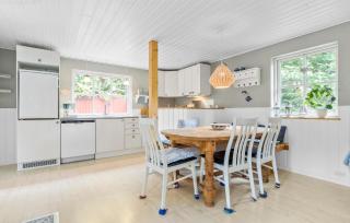 Two-Bedroom Holiday Home In Ebeltoft - 4