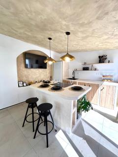 Apartment in villa - RELAXING POOL-FRONT, PRIVATE TERRACE & POOL ACCESS, SOUTH TENERIFE - 4
