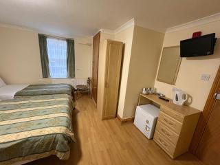 Carlton Hotel annexe - 1