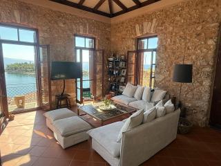 Gytheio Retreat, Panoramic Sea View apartment - 7