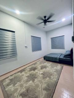 Chutie Homestay - 4