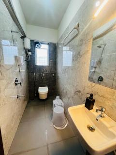 Anahat Host All 2BHK Service Apartment - 5