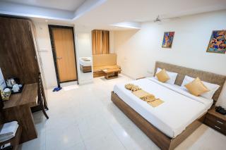 SoonStay Hotel Konark - Indore - 0