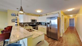 Put-in-Bay Waterfront Condo #104 - Put-in-Bay - 5