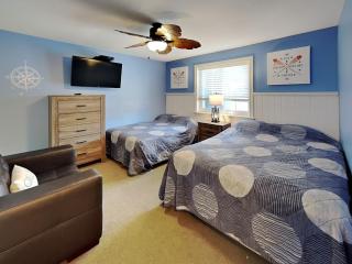 Put-in-Bay Waterfront Condo #104 - Put-in-Bay - 4