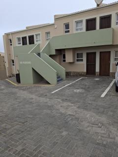 PhilCo Seaside Self Catering - 8