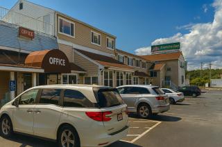 Eastern Inn - 2