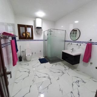 Christine Home - 2