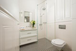 LA PERLE French-style Suite in the heart of Warsaw, wine & breakfast & premium service - 8