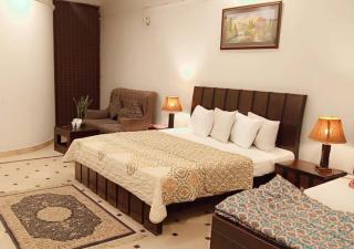 Misbah Guest house - 9