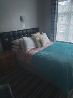 Sherwood Lodge - 6