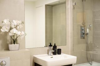 The Regents Park Nook 2 Bedroom - 4
