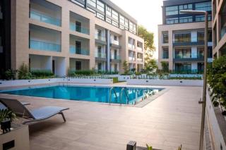 Lovely One Bedroom Apt at The Embassy Gardens with Fast Internet, Pool & Gym - Accra - 4