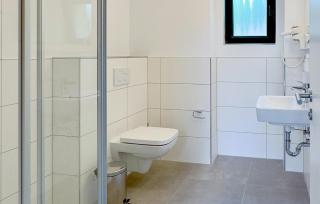 3 Bedroom Awesome Apartment In Altenkirchen - 3