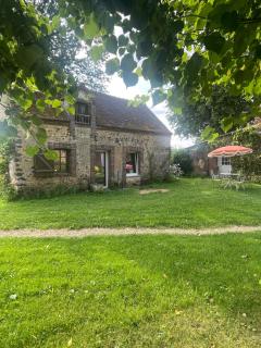 Maison chaleureuse avec cheminée - 3