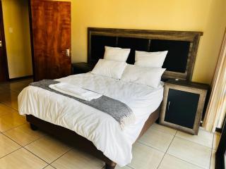 Blue Hazel Guest House - Ezulwini - 1