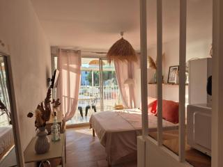 AGREABLE STUDIO VUE PORT AU CAP D'AGDE - 9