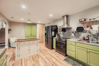 Elegant Large 5 bedroom Family Home - 3