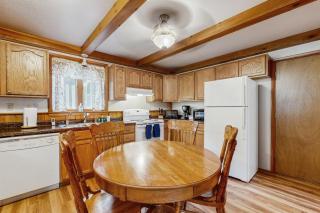 Rustic Woodland Retreat- Unit A - 6
