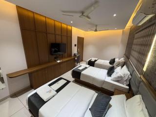 Hotel Sunrise Deluxe - 7