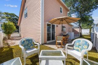 "coastal Cottage" - 7