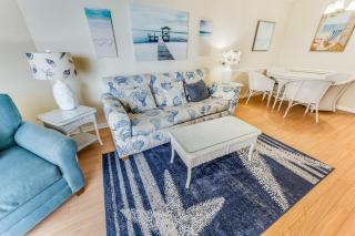 2 Bedroom Ocean Views, Pools, Sands, Ocean Annies! - 1
