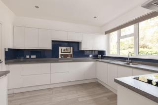 Lawhead Road East - 4