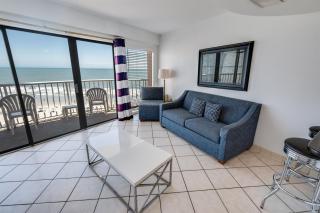 High Floor - Direct Oceanfront with Amazing Views! - 9