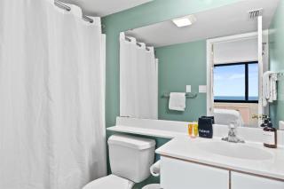 New Direct Ocean View, Exclusive Sand Beach Club! - 3